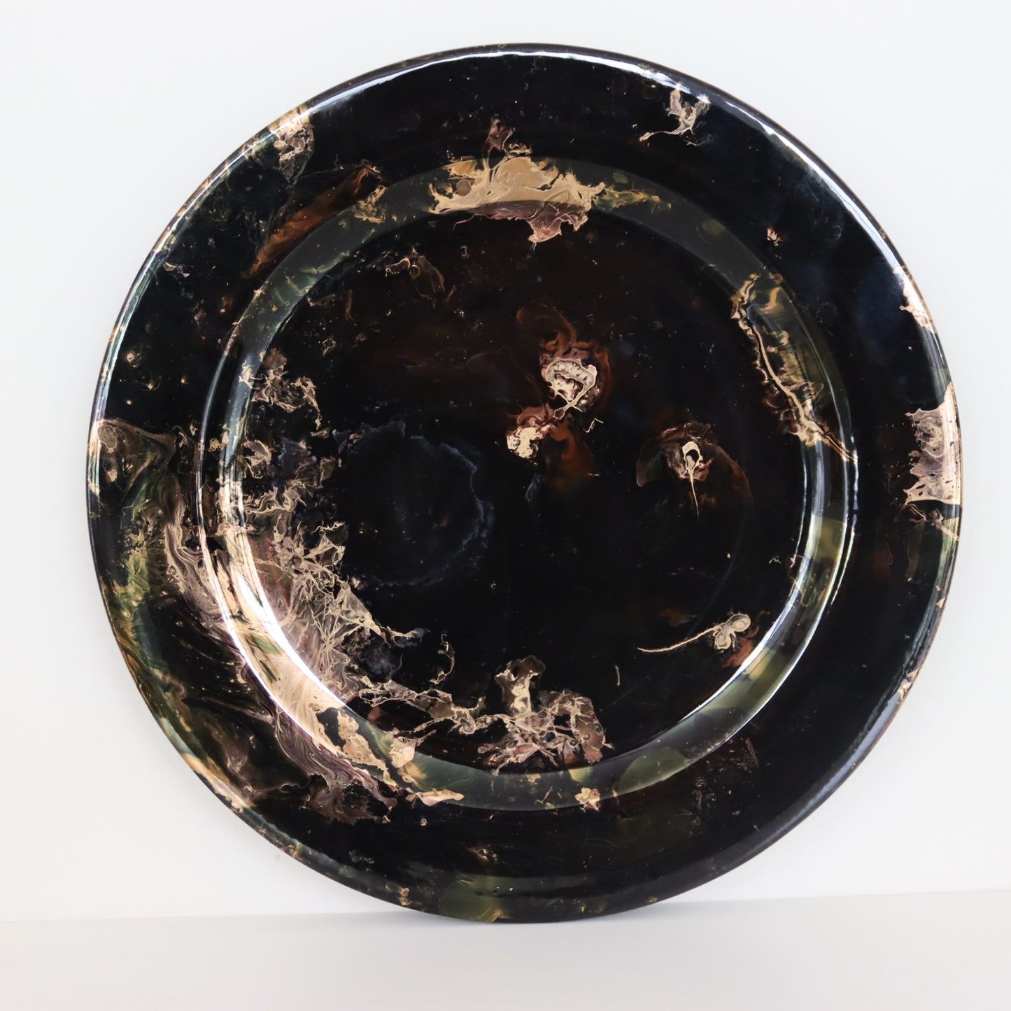 Set 6 Sottopiatti in Ceramica Nera con Oro Zecchino – Collezione Eclisse