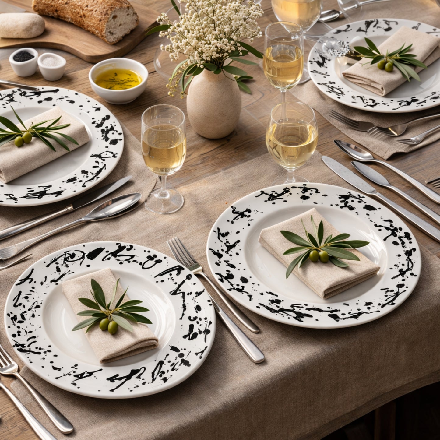 Set di Piatti Fondi Calligraphy
